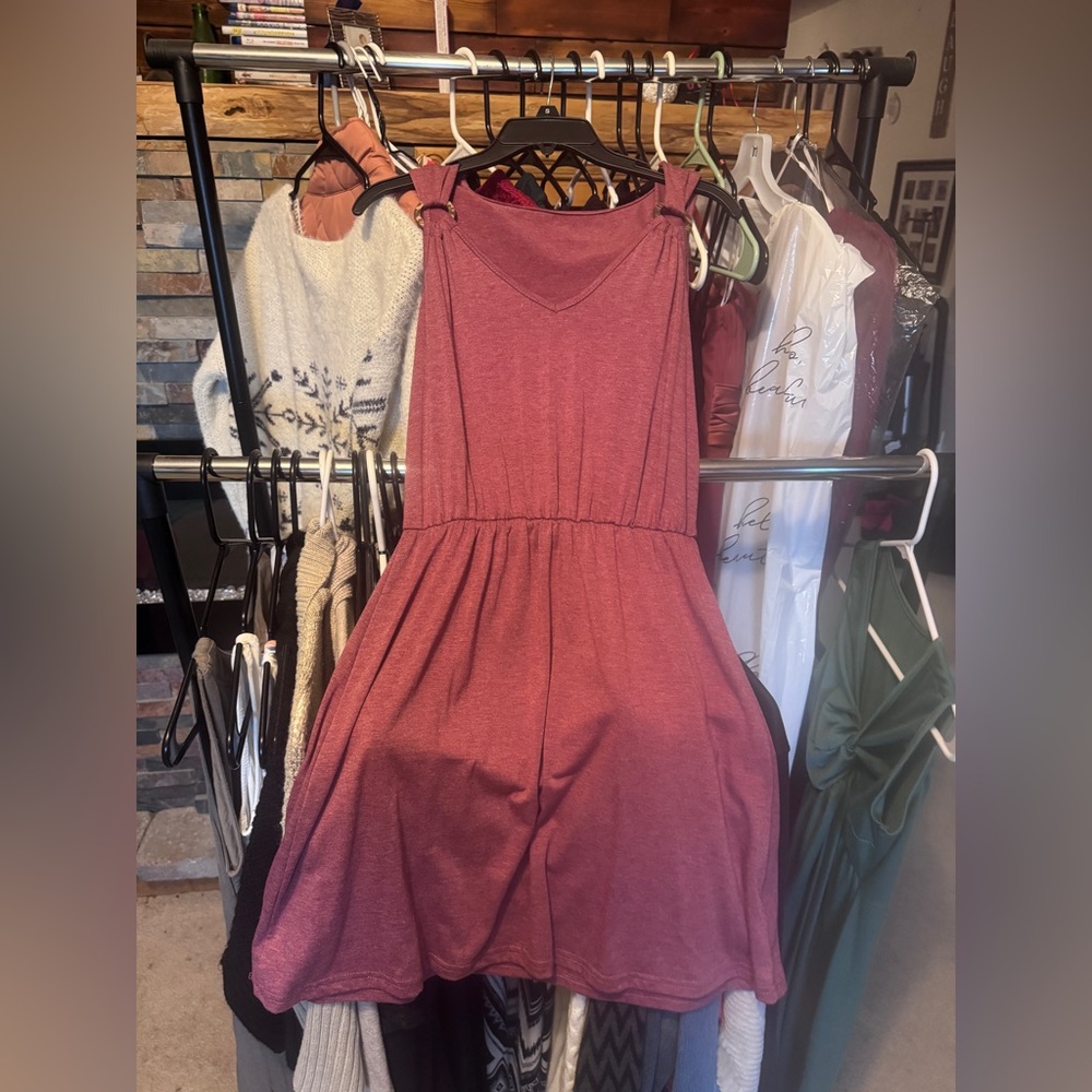 SHEIN Sleeveless V-Neck Midi Dress in Dusty Rose